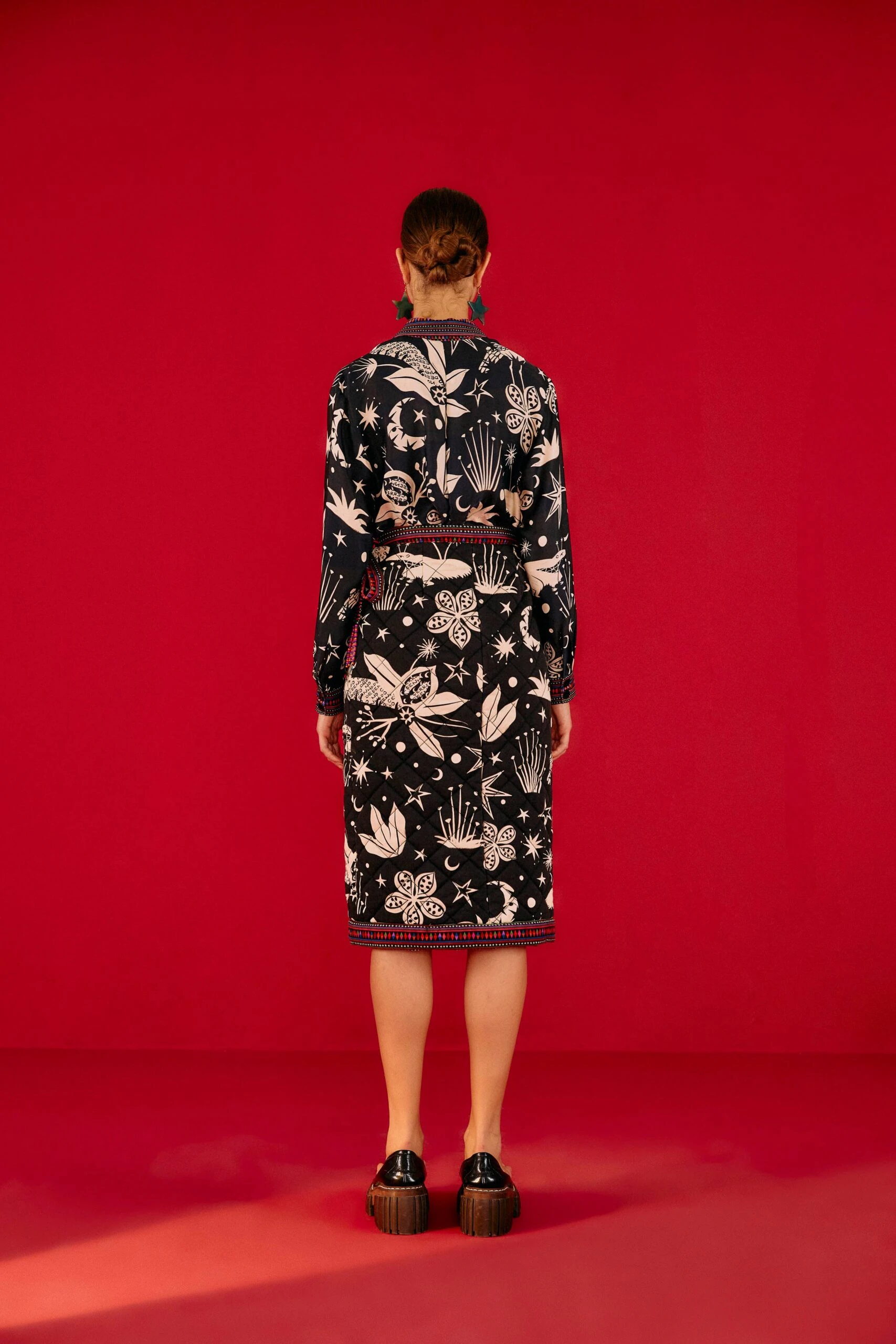 Farm Rio Black & White Cerrado Sky Shirt 4 Farm Rio Black & White Cerrado Sky Shirt - Image 4