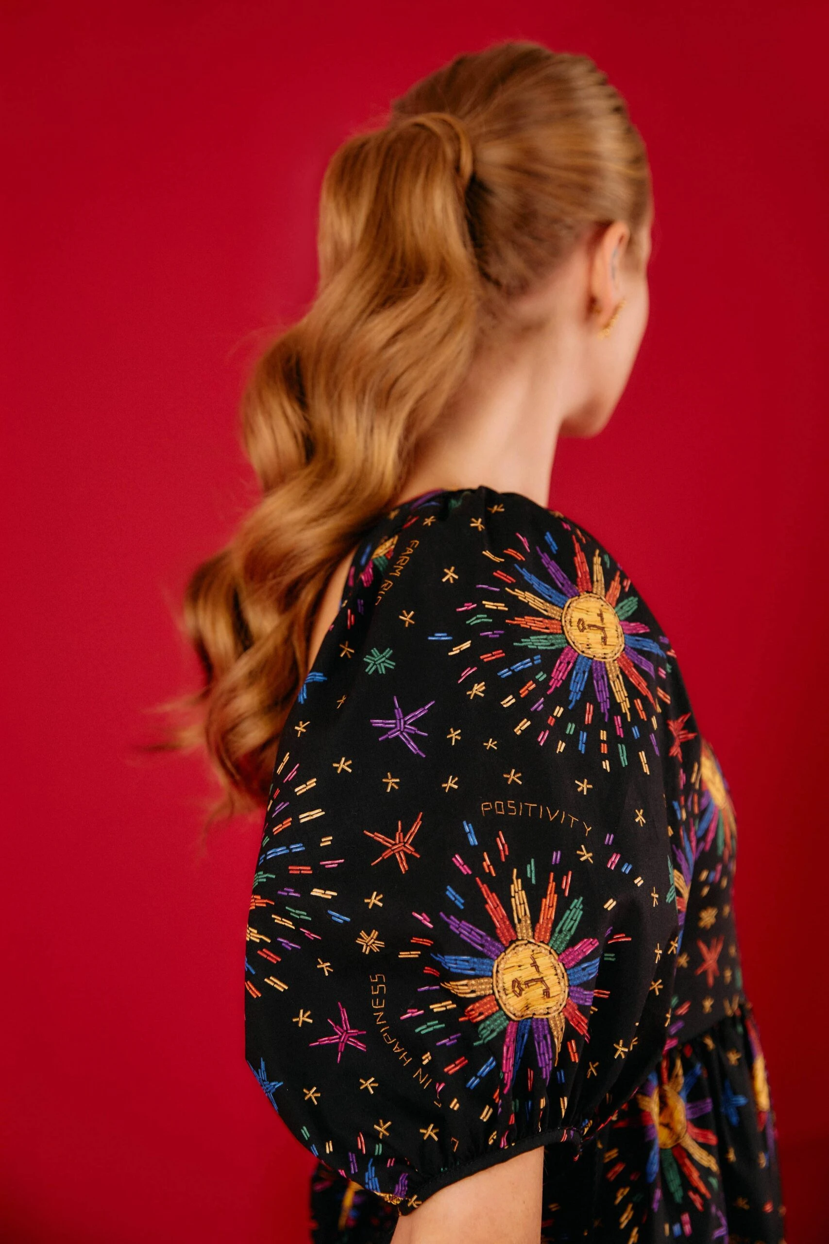 Farm Rio Rainbow Suns Organic Cotton Maxi Dress 4 Farm Rio Rainbow Suns Organic Cotton Maxi Dress - Image 4