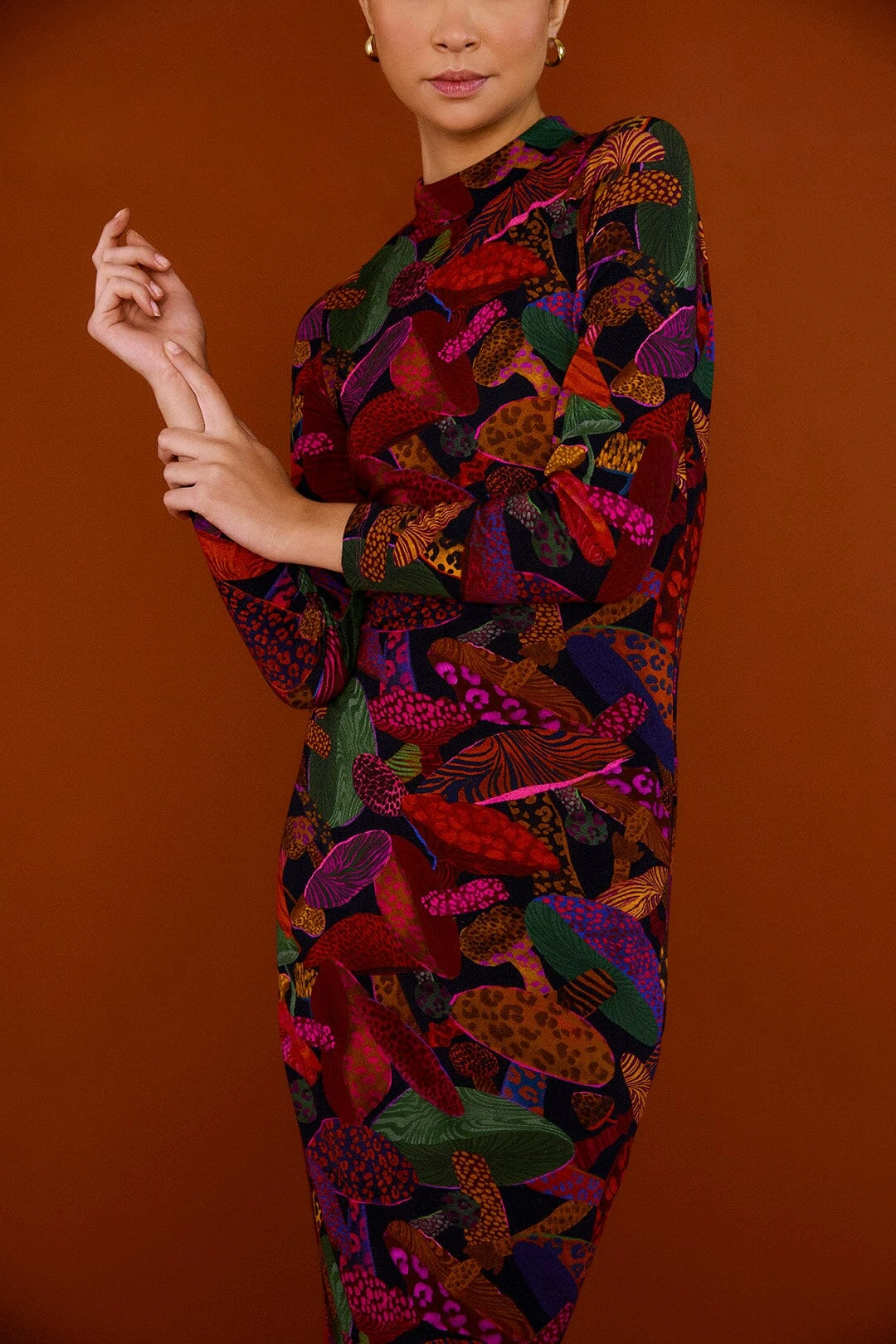 Farm Rio Leopard MushroomLenzing™ Ecovero™ Viscose Dress 2 Farm Rio Leopard MushroomLenzing™ Ecovero™ Viscose Dress - Image 2