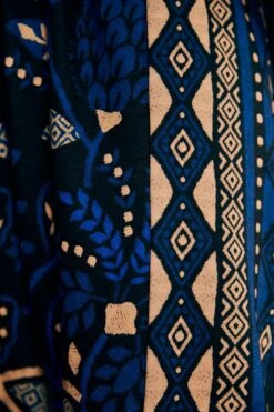 Farm Rio Black Macaw Forest Sweatpants -Farm Rio Shoop 303956 05