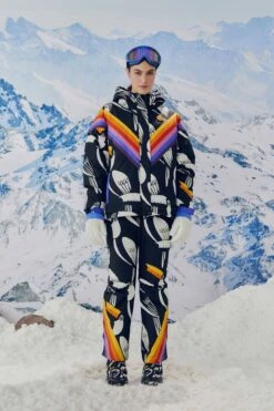 Farm Rio Black Graphic Toucans Ski Pants