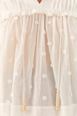 Farm Rio Off-White 3D Flowers Blouse -Farm Rio Shoop 306074 04