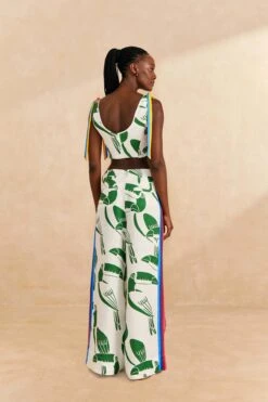 Farm Rio Off-White Rainbow Toucans Crop Top 8 Farm Rio Off-White Rainbow Toucans Crop Top -Farm Rio Shoop 306280 04