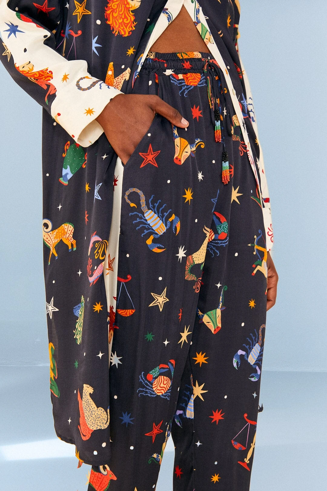 Farm Rio Zodiac Lenzing™ Ecovero™ Viscose Pants 2 Farm Rio Zodiac Lenzing™ Ecovero™ Viscose Pants - Image 2