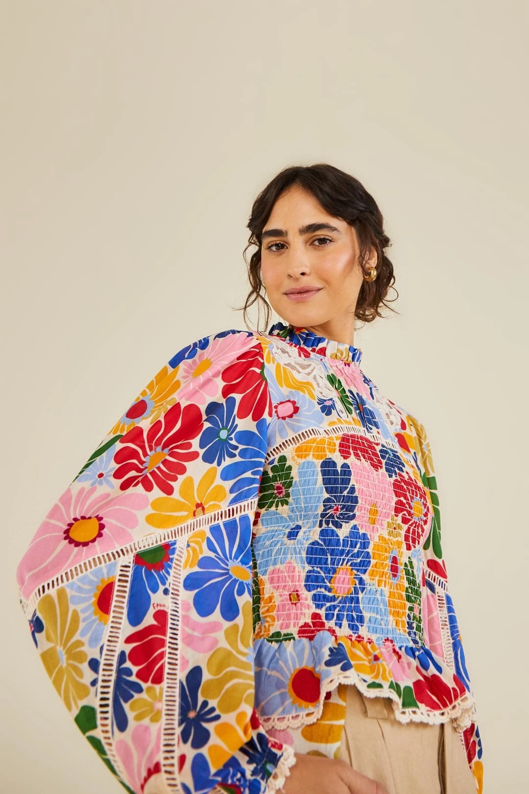 Farm Rio Sand Sunny Daisies Blouse 1 Farm Rio Sand Sunny Daisies Blouse