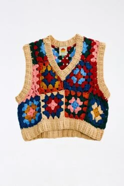 Farm Rio Multicolor Patchwork Crochet Vest 9 Farm Rio Multicolor Patchwork Crochet Vest -Farm Rio Shoop 309108 05