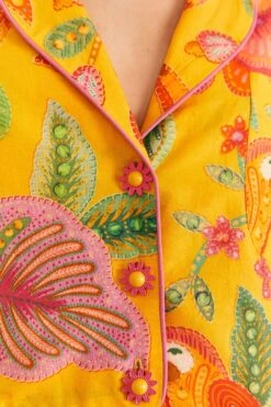 Farm Rio Yellow Macaw Bloom Shirt -Farm Rio Shoop 309403 05 6017ab6e c05a 405c a4f5 62f1dfc10254