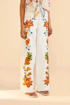 Farm Rio Embroidered Floral Twill Pants -Farm Rio Shoop 309566 03