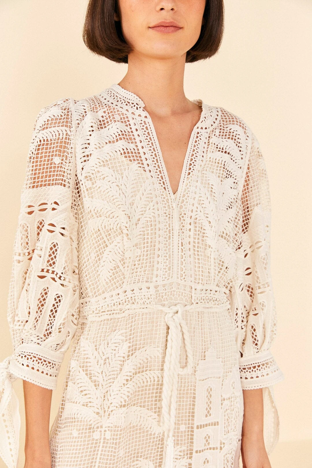 Farm Rio Off-White Morada Boa Guipure Dress 3 Farm Rio Off-White Morada Boa Guipure Dress - Image 3