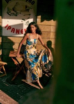 Farm Rio Mandacaru Floral Black Sakura Midi Skirt -Farm Rio Shoop 313789 03 d2c34197 d61f 4460 92cd da93adbea162