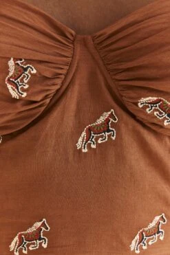 Farm Rio Caramel Embroidered Horses Crop Top 10 Farm Rio Caramel Embroidered Horses Crop Top -Farm Rio Shoop 315964 05