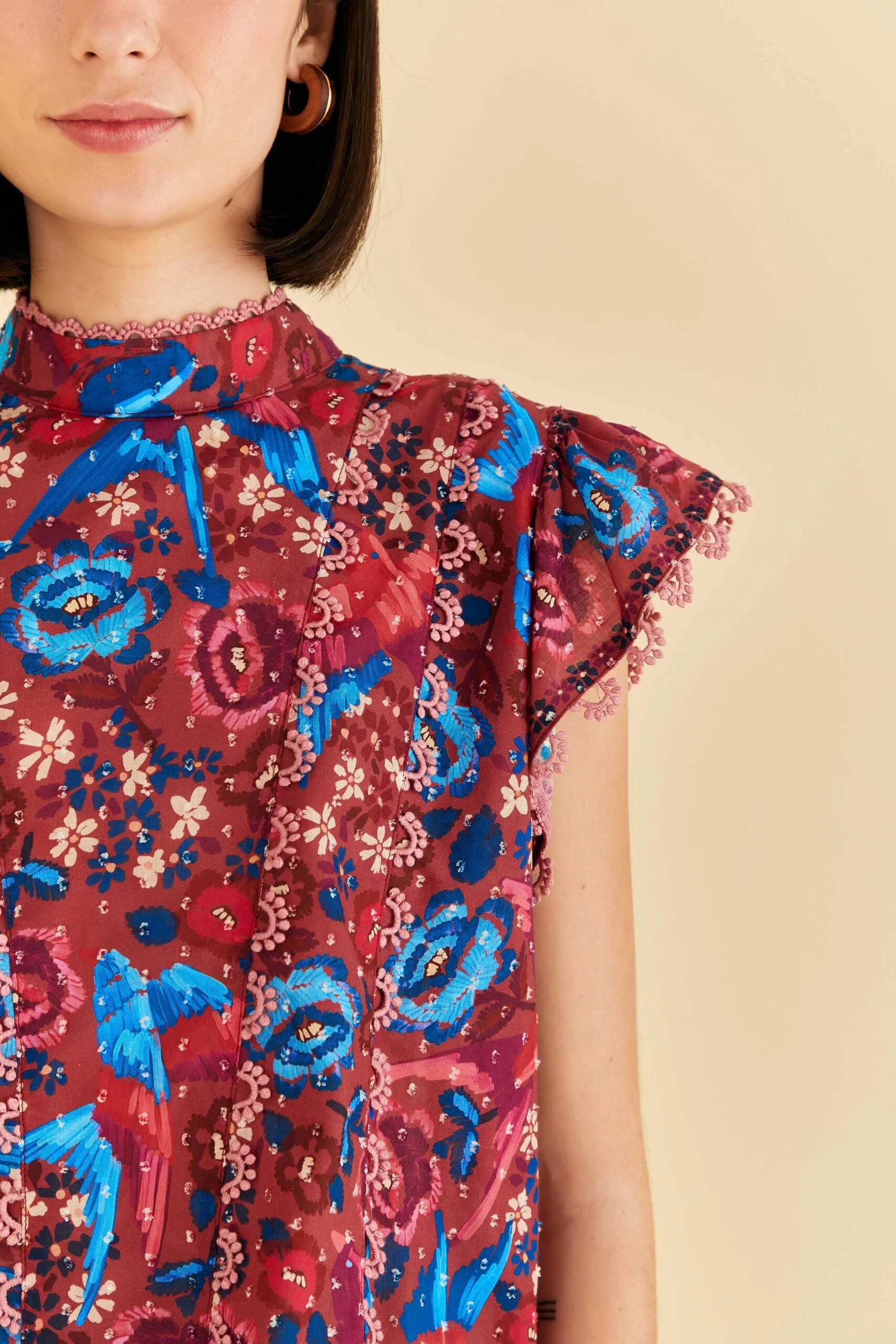 Farm Rio Blush Floral Birds Sleeveless Blouse 2 Farm Rio Blush Floral Birds Sleeveless Blouse - Image 2